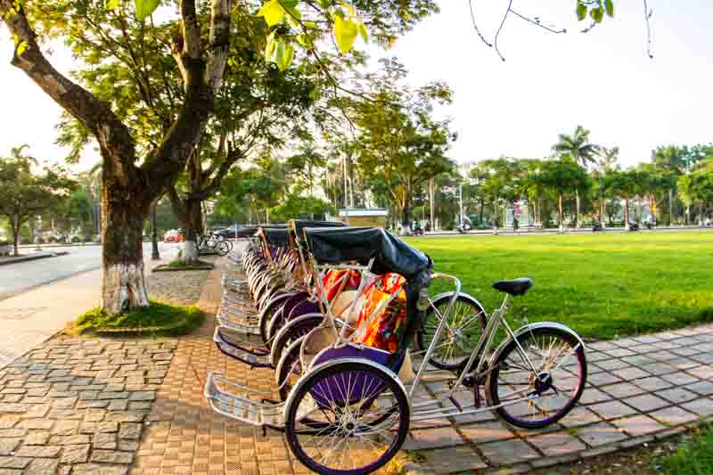 como ir de hanoi a hue