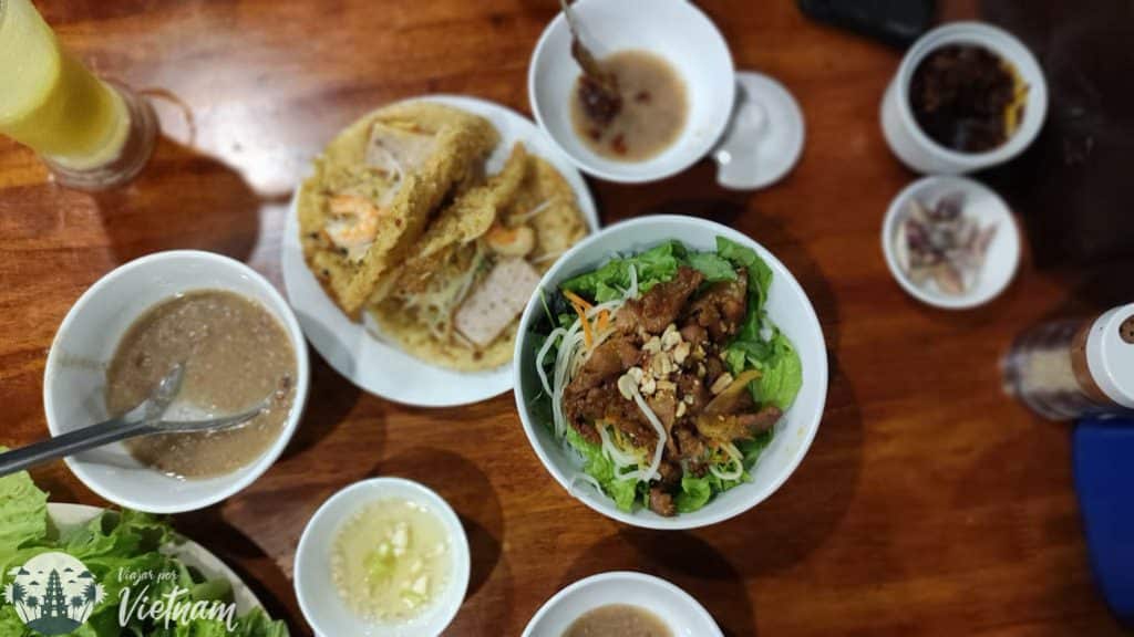 que comer en hue vietnam tour comida