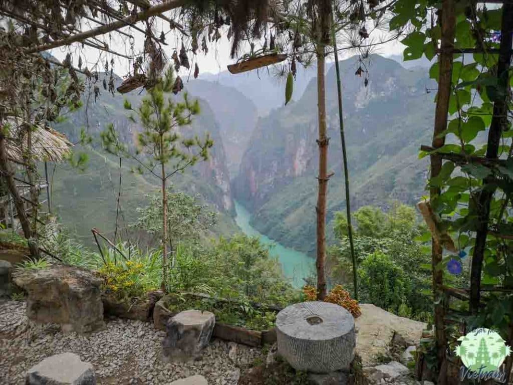 el abismo de tu san en el paso de ma pi leng, ha giang, vietnam