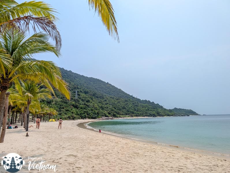 playa de bai bac en las islas cham