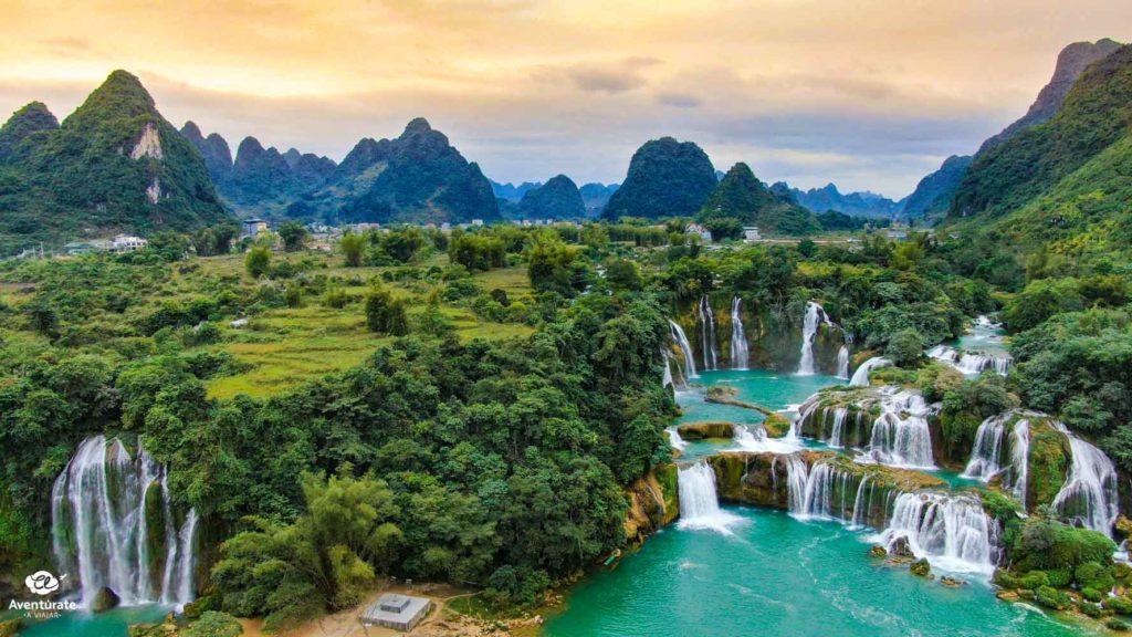 ban gioc waterfall en vietnam