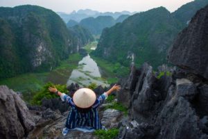 como ir de hanoi a ninh binh