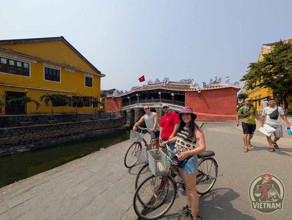 marzo en hoi an vietnam